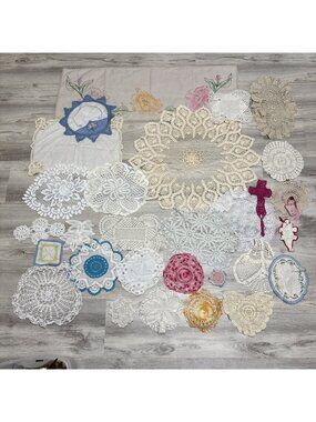 Hand Crocheted Doilies Lot of 31 Table Runner Appliques Vintage Shape Size Color